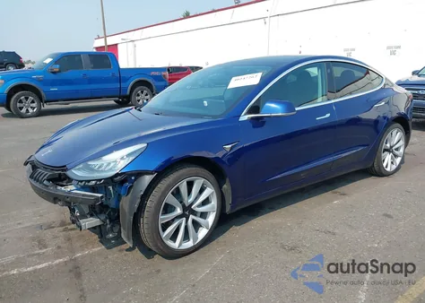 2020 Tesla Model 3 Long Range Dual Motor All-Wheel Drive z USA, uszkodzony, nr VIN 5YJ3E1EB6LF746747